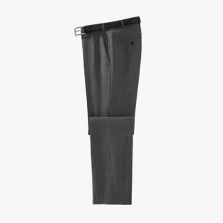 Pantalon à carreaux gris suspendu sur fond blanc.