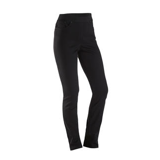 Jeggings confort noires sur fond blanc
