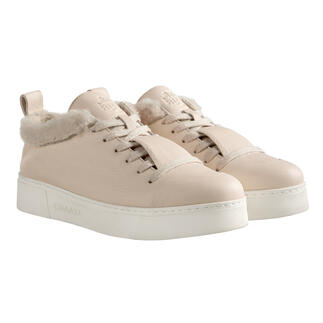 Sneaker en peau de mouton beige de Chaaya, à lacets et doublure douce, taille 36