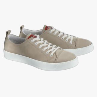 Baskets en nubuck lavables en crème avec semelle claire, vues sous deux angles.