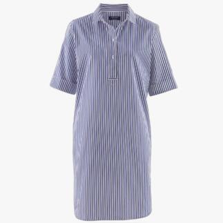 Robe chemise rayée bleu et blanc, vue de face.