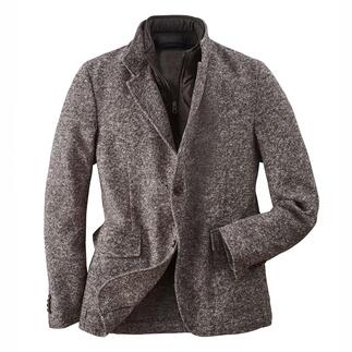 Blazer en gris chiné avec revers ouverts et une poche poitrine.