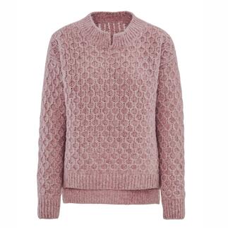 Pull rose avec surface texturée, col haut et coupe décontractée.