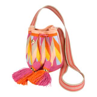 Sac seau AALUNA avec une longue bandoulière.