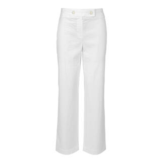 Pantalon d'été blanc en taille 18, vue avant.