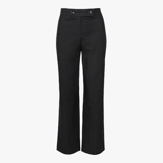Pantalon d'été noir, vue avant.