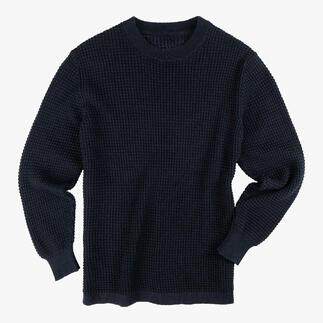 Pull en maille bleu foncé dans un look texturé, taille 48.