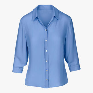 Blouse Janice & Jo bleue pour toute l'année en vue complète.