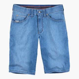 Shorts en jean Coolmax bleu, taille 48 sur fond blanc.