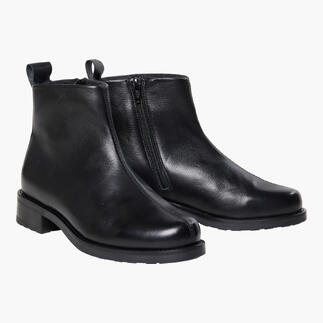 Bottines noires Werner minimal en taille 36, design simple.