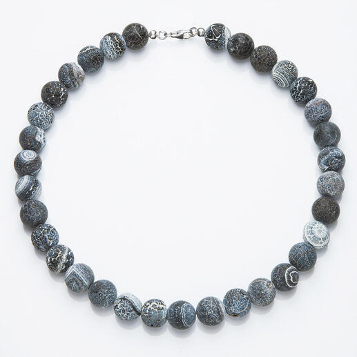 Collier en agate avec billes à motifs