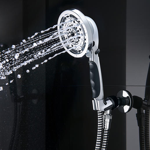 Pommeau de douche « New Evolution » Sensation vivifiante : ajoutez jusqu’à 10 fois plus d’oxygène à l’eau de votre douche.