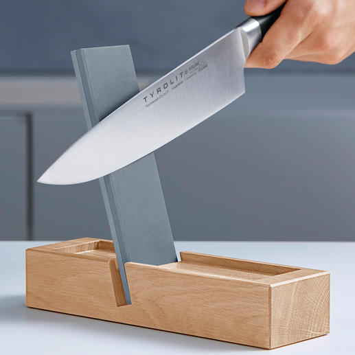 Affûteur de couteaux haut de gamme TYROLIT Affûtez vos couteaux comme un professionnel, en préservant la lame, en toute sécurité et rapidement.