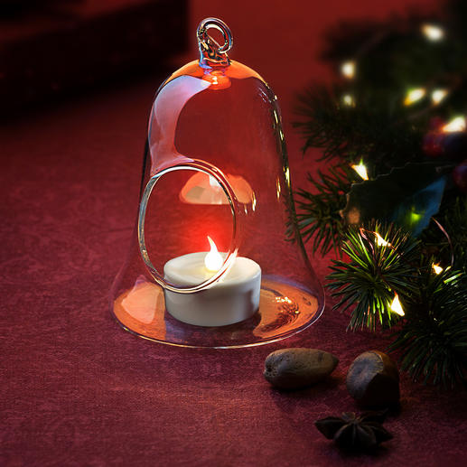 Une décoration festive, à poser également telles qu’elles sur la table de fête, le bord de la fenêtre ou de la cheminée ... Une décoration festive, à poser également telles qu’elles sur la table de fête, le bord de la fenêtre ou de la cheminée ...