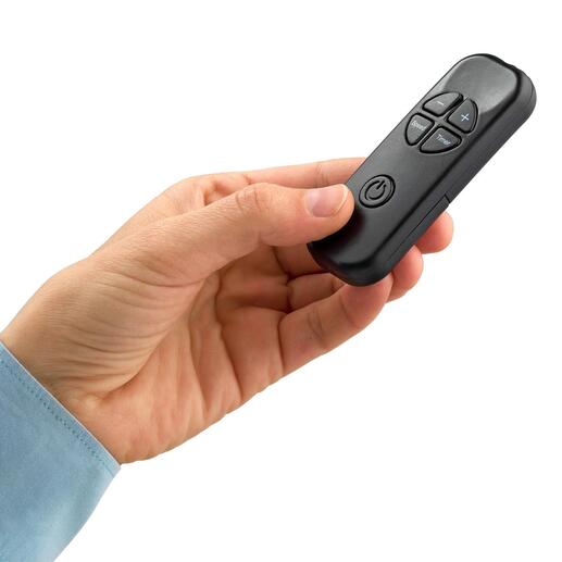 Commander pratiquement et confortablement votre mini chauffage pour prise électrique grâce à une télécommande. Commander pratiquement et confortablement votre mini chauffage pour prise électrique grâce à une télécommande.