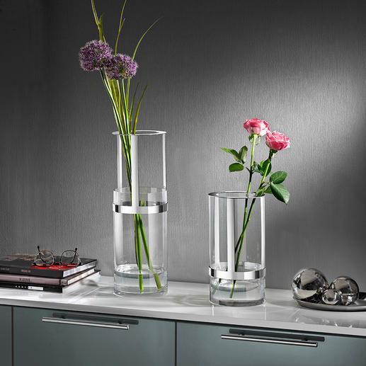 Vase réglable en hauteur Le vase en verre primé qui s’adapte parfaitement aux bouquets de fleurs.