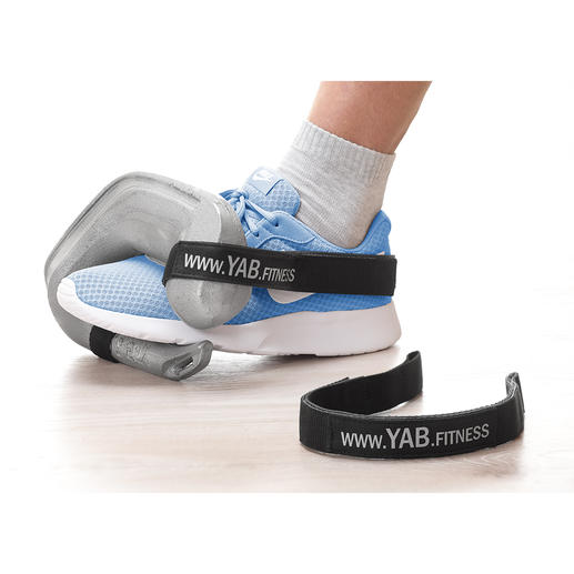 Avec la sangle YAB.Belt (disponible en commande séparée) fixée à la chaussure, ciblez un entraînement intensif des muscles des jambes, du fessier et des abdominaux. Avec la sangle YAB.Belt (disponible en commande séparée) fixée à la chaussure, ciblez un entraînement intensif des muscles des jambes, du fessier et des abdominaux.