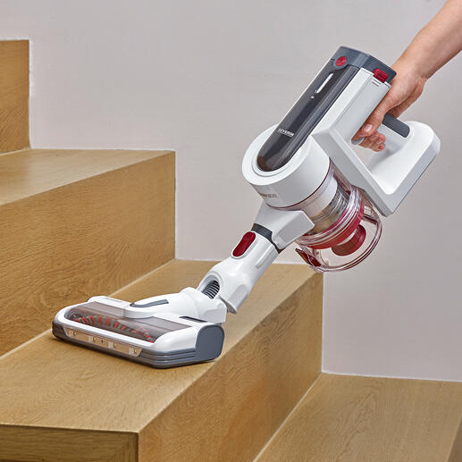 Il devient un aspirateur à main bien pratique en appuyant sur un bouton – par exemple pour les escaliers … Il devient un aspirateur à main bien pratique en appuyant sur un bouton – par exemple pour les escaliers …