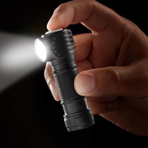 Le mini spot LED peut être facilement détaché et utilisé en tant que lampe de poche ultra compacte.