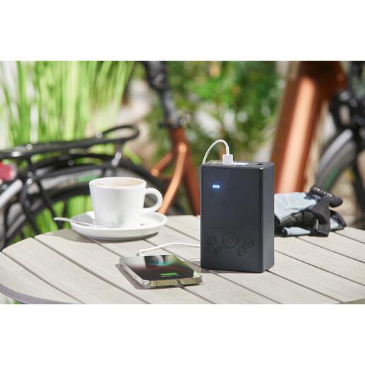 Également une batterie externe lithium-ion de 5 400 mAh pour téléphones portables, tablettes et autres appareils mobiles.