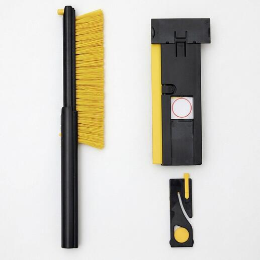 Multitool 8 en 1 pour voiture avec balai et grattoir en position ouverte.