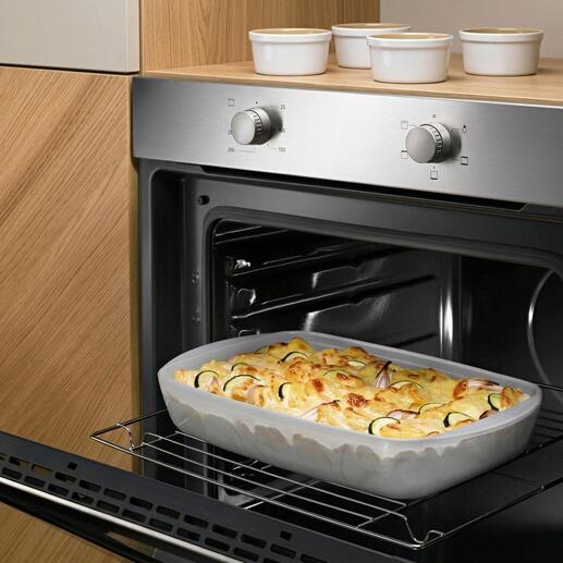Plat en verre antiadhésif avec gratin dans le four