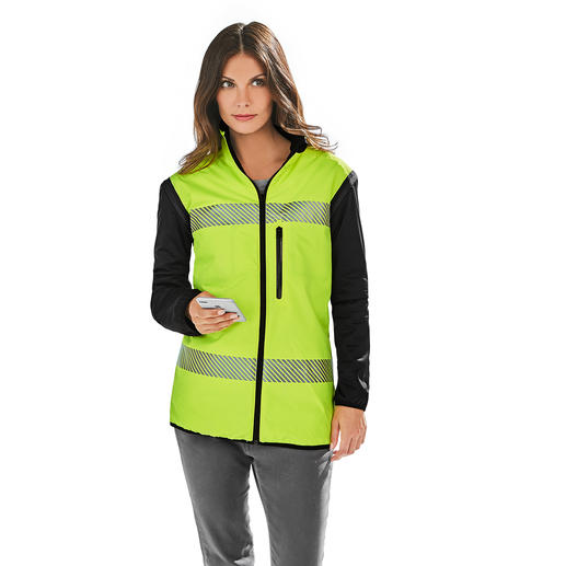 Matériau extérieur : tissu innovant en micro-polyester 100 % recyclé, imperméable et respirant
Matériau intérieur : polyester fluorescent avec bandes rétroréfléchissantes, haute résistance à la lumière Matériau extérieur : tissu innovant en micro-polyester 100 % recyclé, imperméable et respirant
Matériau intérieur : polyester fluorescent avec bandes rétroréfléchissantes, haute résistance à la lumière