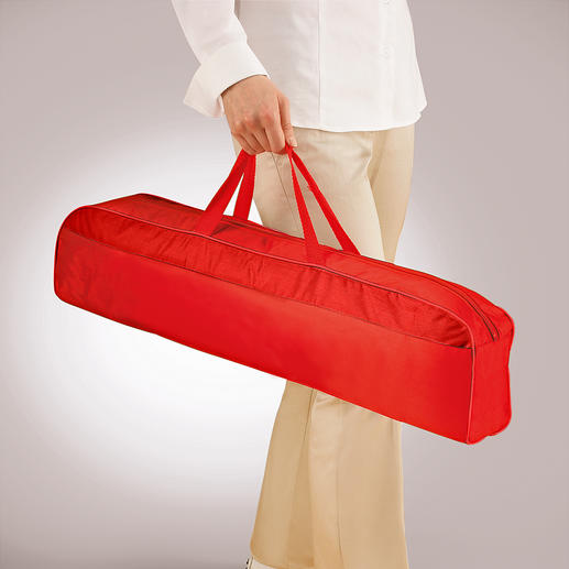 Le sac de transport livré de 66 cm vous permet de transporter votre moustiquaire très facilement.