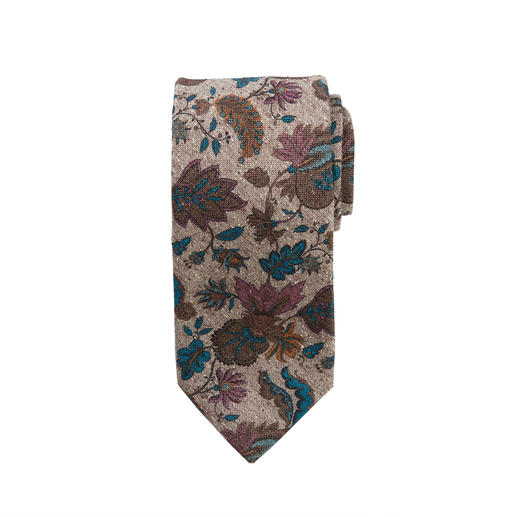 Cravate en tweed fleuri Ascot sur fond blanc
