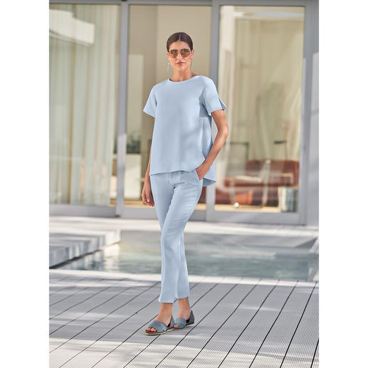Pantalon ou chemisier 24 heures SLY010, bleu Design tendance. Crêpe idéale en voyage. Coupe flatteuse confortable. De SLY010, Berlin.