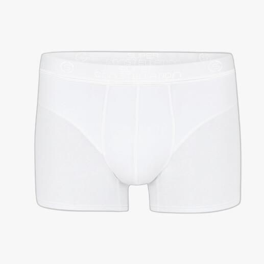 Vue de face des shorts boxers blancs, design simple.