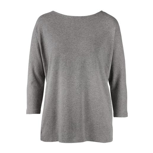 T-shirt gris à 3/4 de manches de homewear sur fond blanc.
