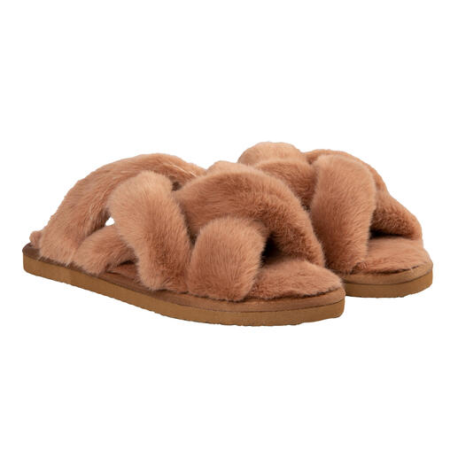 Pantoufles en fausse fourrure flip*flop® Des chaussons tendance en fausse fourrure avec la sensation originale de sandales à entre-doigt (flip flop®).