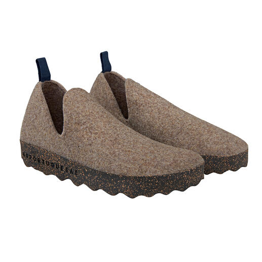 Deuxième paire de chaussons en sneaker marron