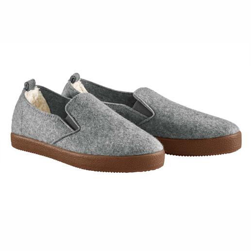 Chaussure à enfiler en feutre Grand Step Shoes Chaudes et très douces grâce au feutre de laine mérinos et à la chaussette teddy en coton bio.