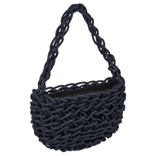 Sac tressé couleur marine vu de côté.