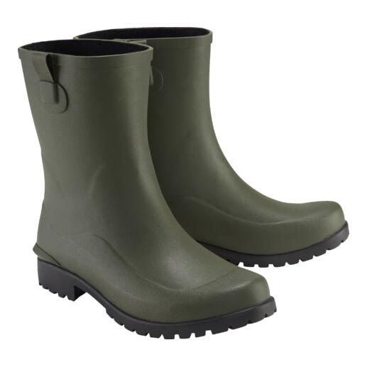 Deux bottes en caoutchouc olive de Green Comfort, côte à côte.