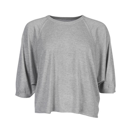 Pull en soie-cachemire gris avec une coupe ample