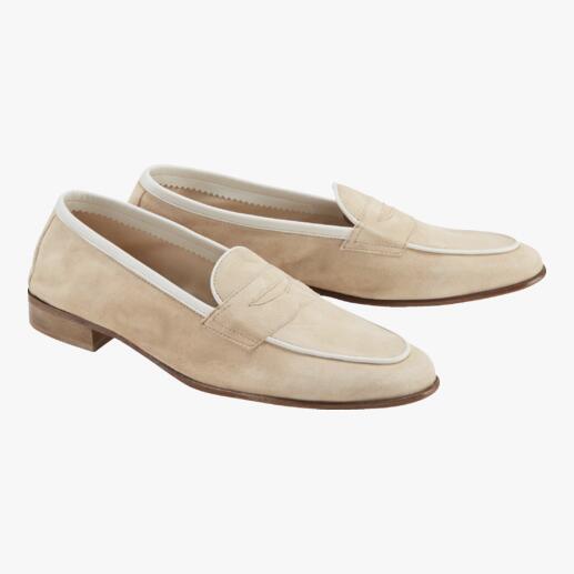 Paire de loafers en nubuck de chèvre beige de Profession Bottier