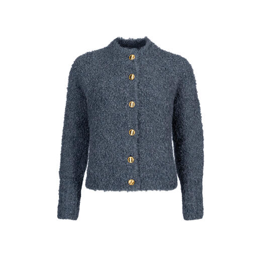 Cardigan en alpaga bouclé gris avec boutons dorés.