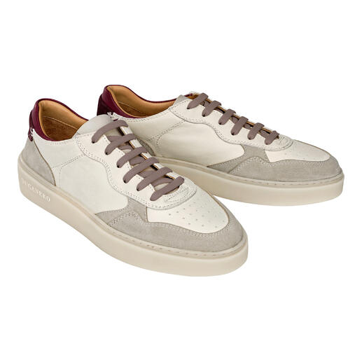 Deux sneakers beige Ducanero® Basic-Edel, côte à côte sur fond blanc.