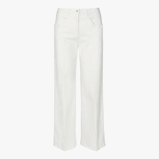 Pantalon large blanc de RAPHAELA BY BRAX, vue avant avec poches latérales.