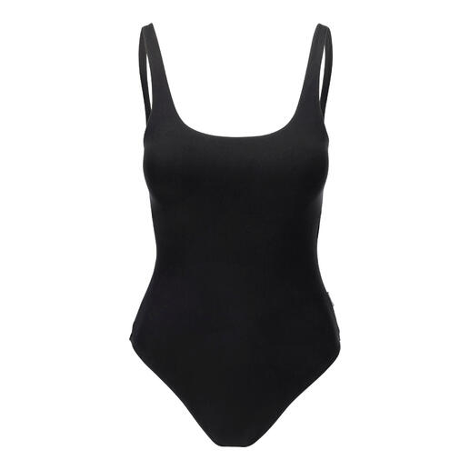 Maillot de bain noir, vue de face sur fond blanc.