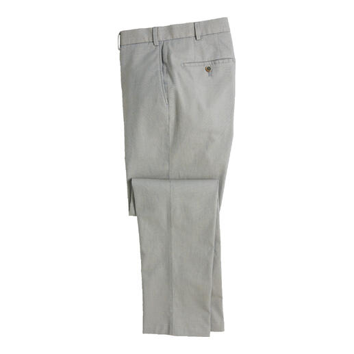Chino Hiltl bleu clair, vue latérale et avant.