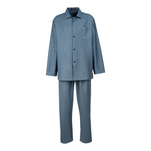 Pyjama complet en flanelle bleu avec motif chevrons.