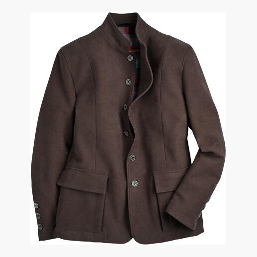 Veste en moleskine brune avec col montant et fermeture à boutons.