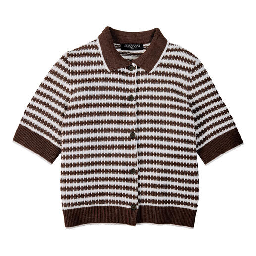 Polo en tricot gaufré café-écru, à la mode avec des manches courtes et une fermeture à boutons.