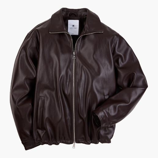 Veste marron en simili cuir en taille 48 avec fermeture éclair et doublure douce.