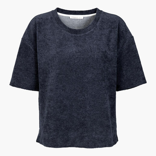 T-shirt en éponge bleu foncé avec coupe courte et large.