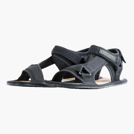 Sandale de randonnée barefoot Grand Step en noir, vue latérale